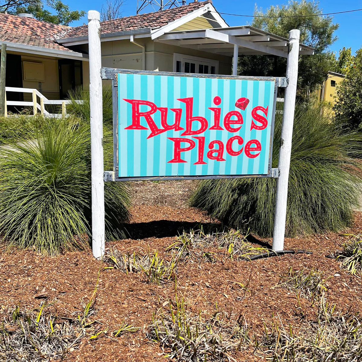 Rubies Place Dwellingup Welcome Sign