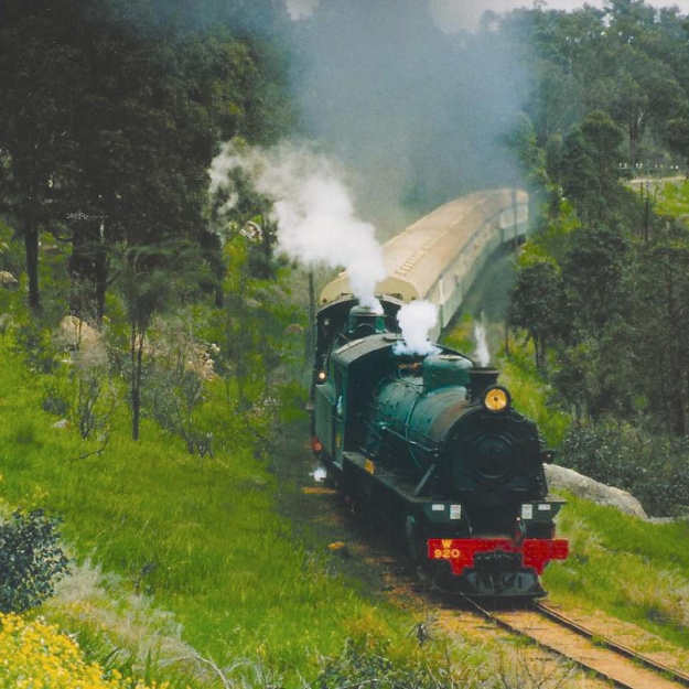 Hotham Valley Steam Train through Valley